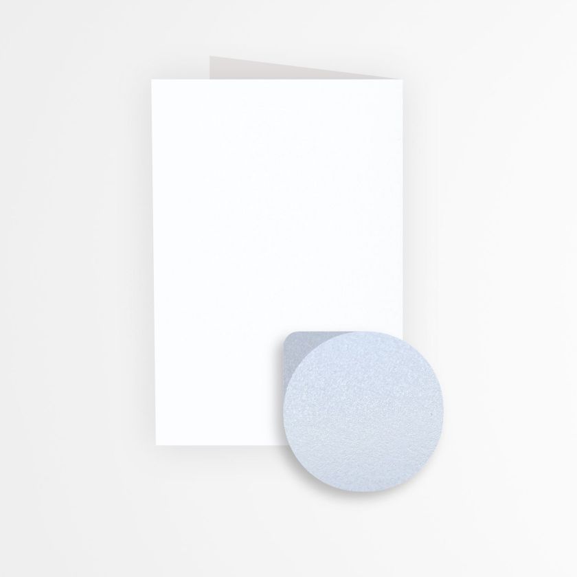 Contraportada de tarjeta de personalizada de color blanco