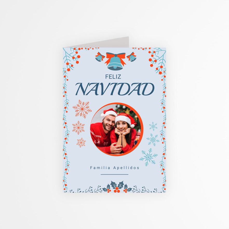 tarjeta navidad con foto personalizada en diseño azul con foto circular y campanas navideñas