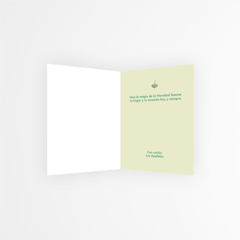 interior de tarjeta navide&ntilde;a con foto con mensaje navide&ntilde;o en fondo verde claro